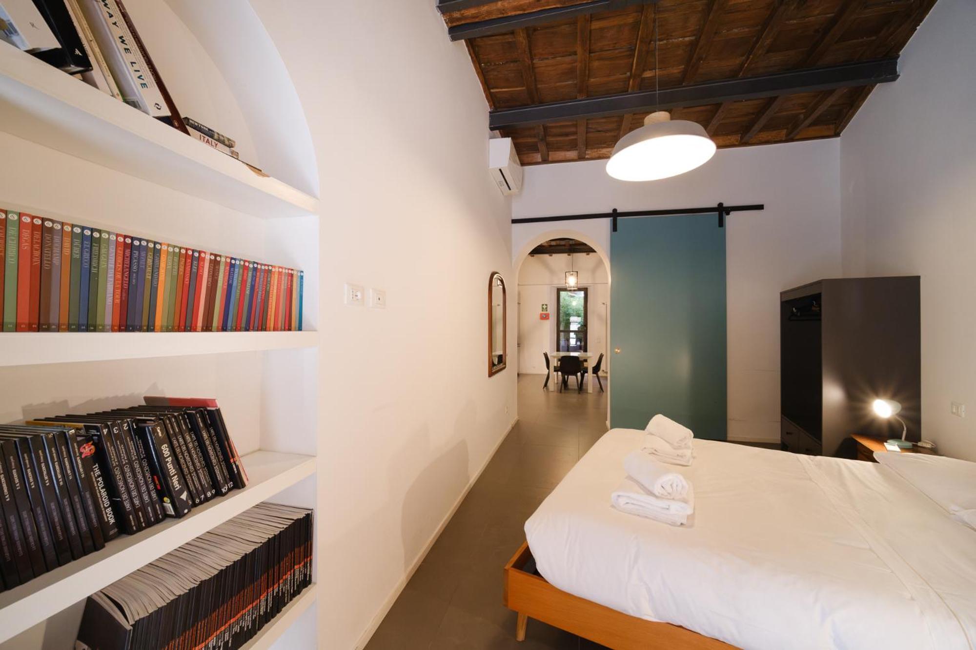 Golden House Buddyrent * Roma